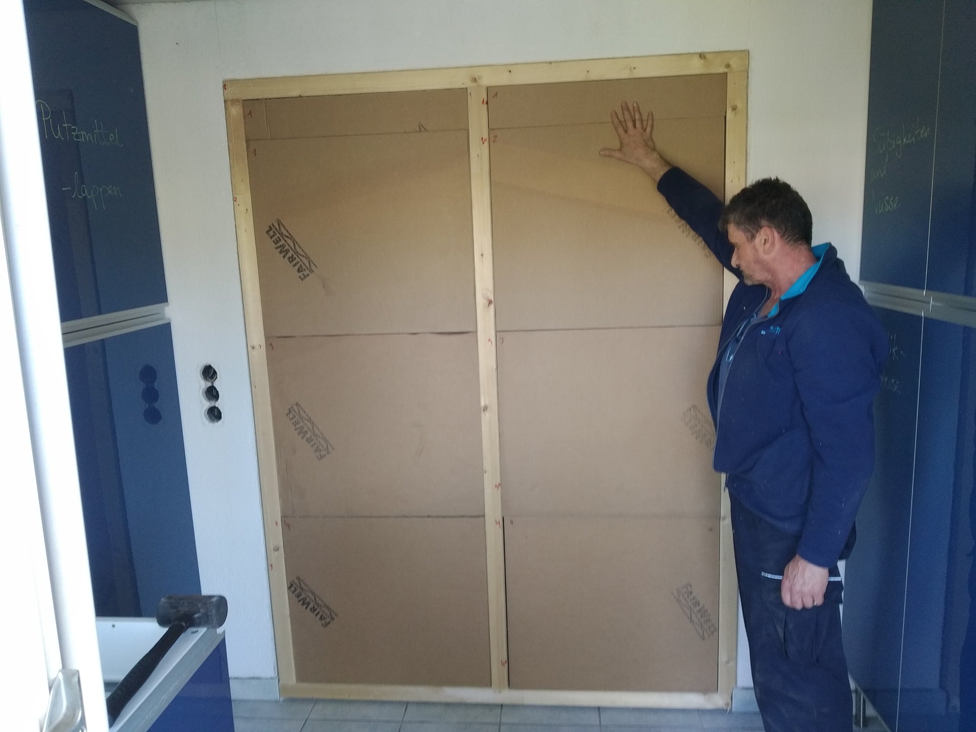 Zwischenwand aus formstabiler Dämmung